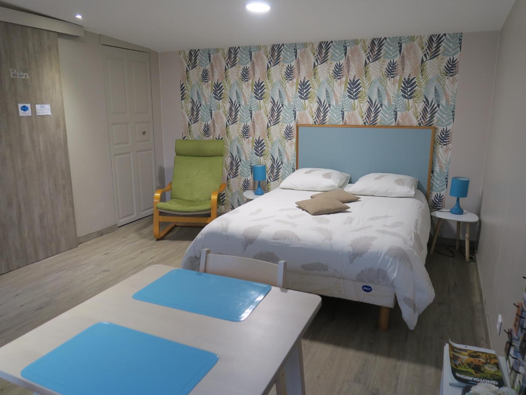 Les Collinades De Chalons Hotel Ngoại thất bức ảnh